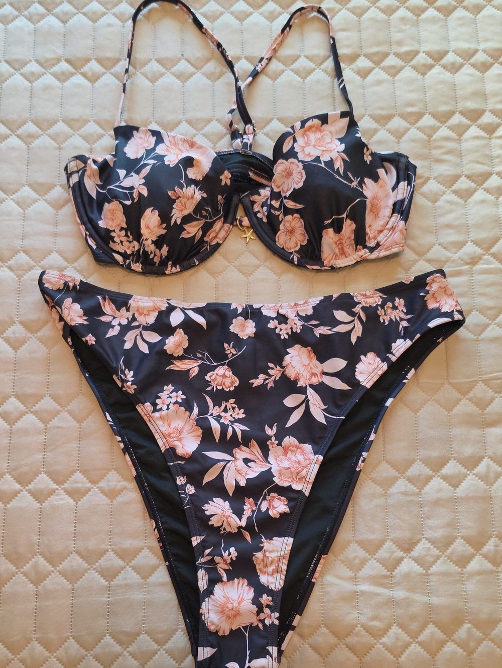 Floral Underwire Bikini Set in Black and Tan